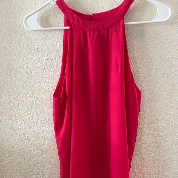 Sexy Fuchsia Top - Picture 2 of 8